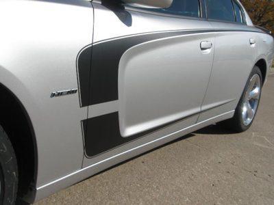 full view of the door decal on a grey dodge charger
